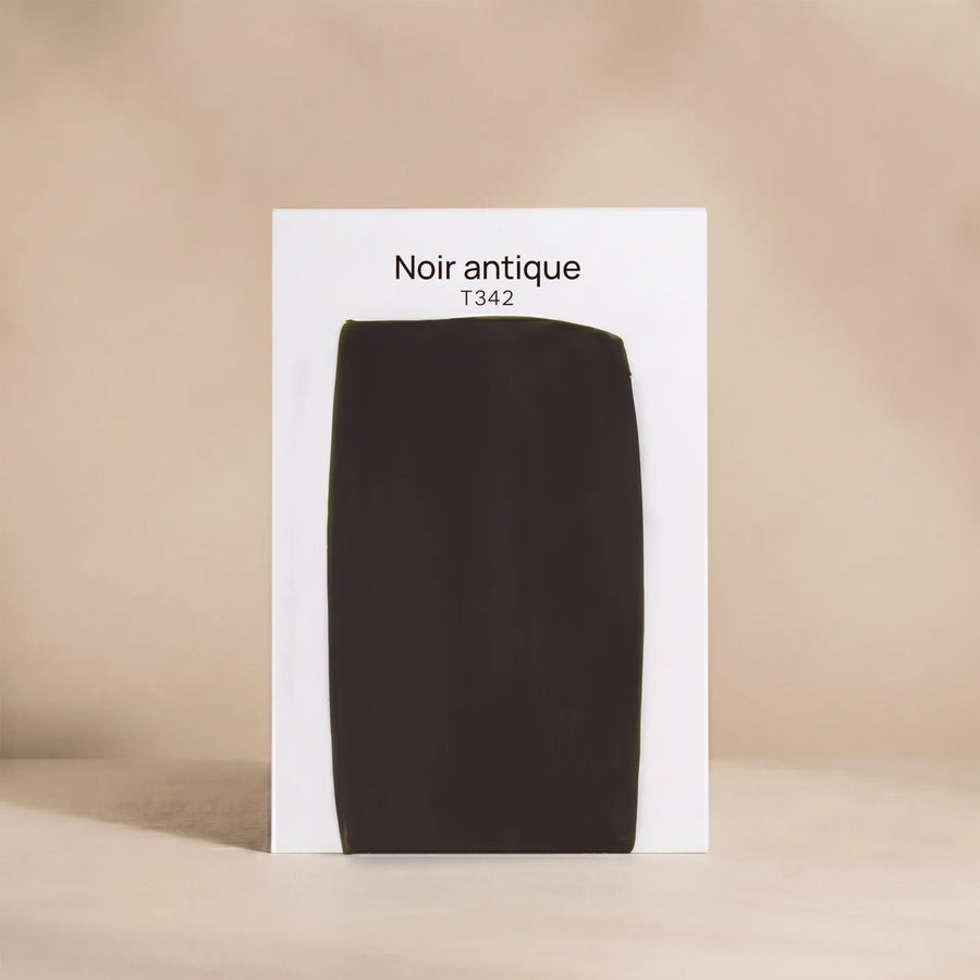 NOIR ANTIQUE